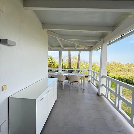 Villa Atalaya: Luxury Marbella Retreat Near Golf And Estepona