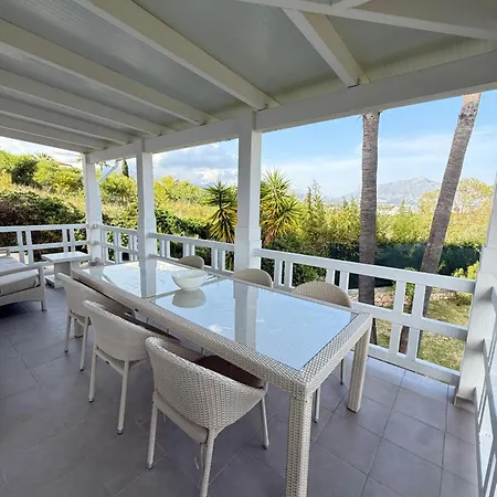 Villa Stunning&luxury In Marbella-atalaya - 250m To Gc Atalaya, 2x 18 Holes&very Close To The Of San Pedro De Alcántara&puerto Banus Or Puente *