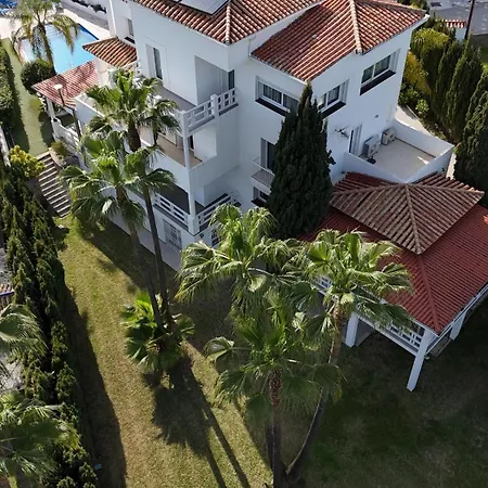 Stunning&luxury In Marbella-atalaya - 250m To Gc Atalaya, 2x 18 Holes&very Close To The Of San Pedro De Alcántara&puerto Banus Or Puente * Estepona
